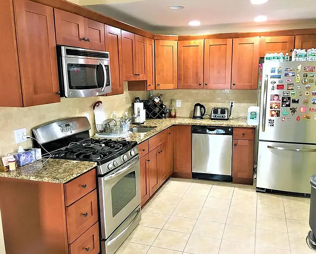 2 bed, 1000 sqft, $2,650 — Photo 1