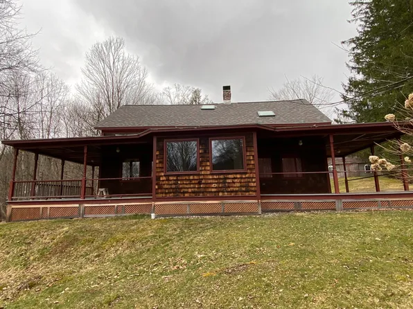(undisclosed Address), Lebanon Springs, NY 12125