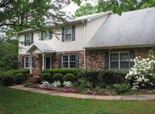 704 Hedgewood Ter, Greer, SC 29650