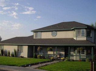 2917 Bluet Dr, West Richland, WA