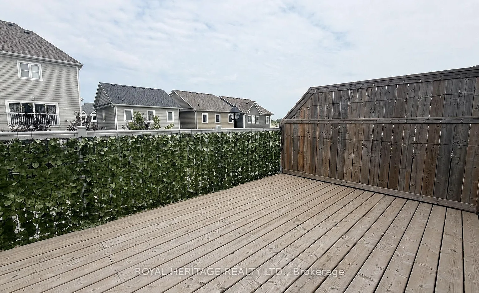 3 bed, $2,400 — Photo 2