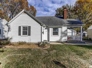 1932 Marland St, Springfield, IL 62702