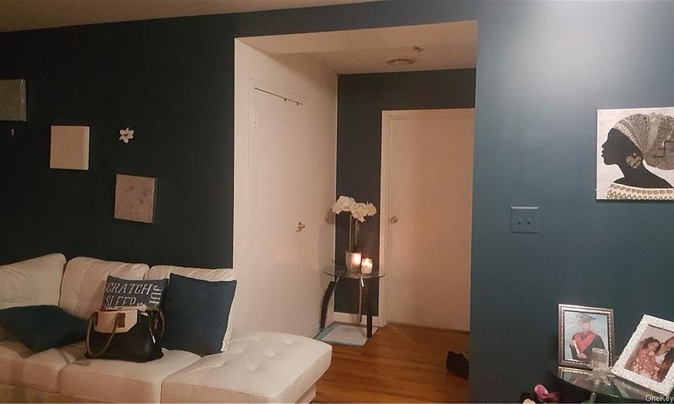 2nd image of 2023 Belmont Ave APT 2A