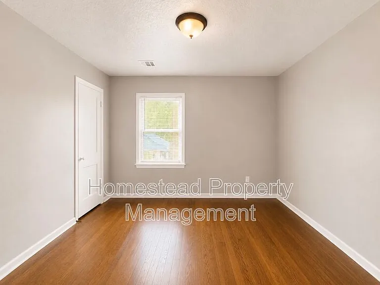 205 N Key Blvd — Photo 16