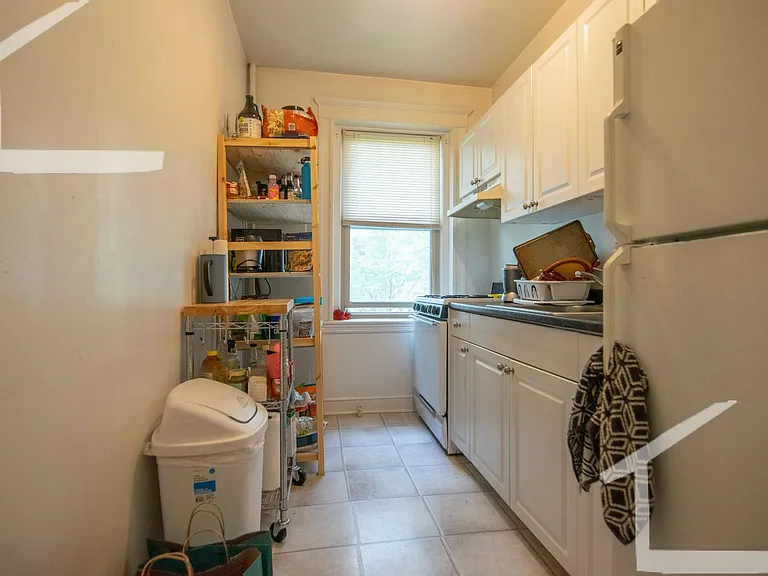 130 Brainerd Rd — Photo 6