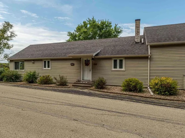 N7515 Gould Hill Road, Blanchardville, WI 53516