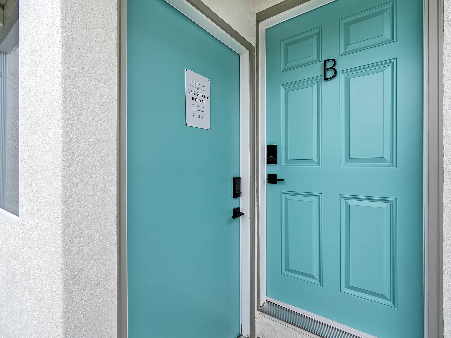 1 bed, 370 sqft, $3,500 — Photo 4