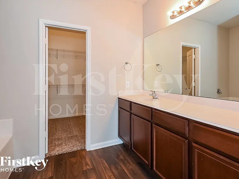 14281 Bridgeview Ln — Photo 9