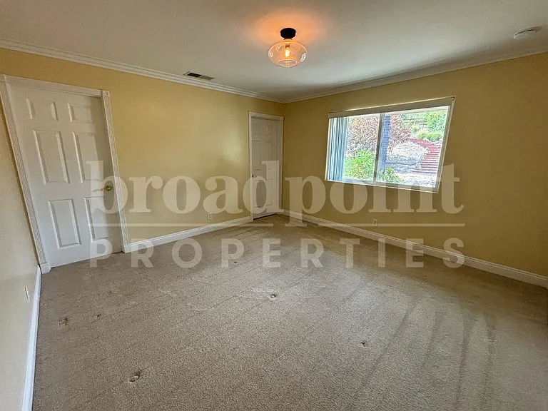 11145 Meadow Glen Way E — Photo 9