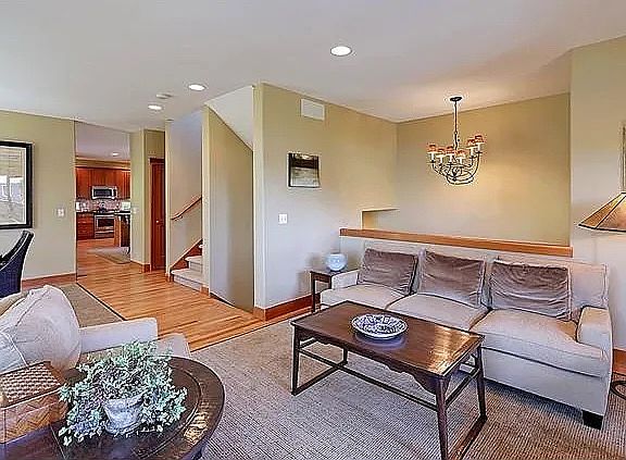5th image of 3216 NW 67th St