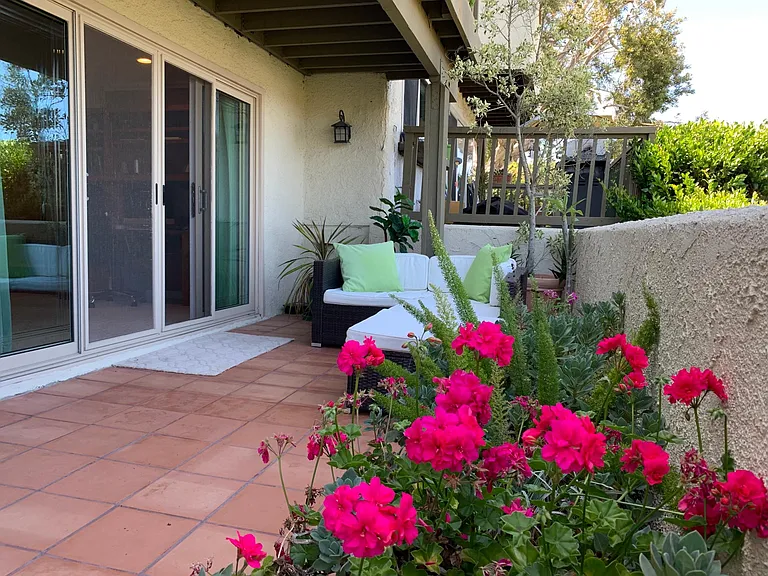 15 Oaktree Ln — Photo 36