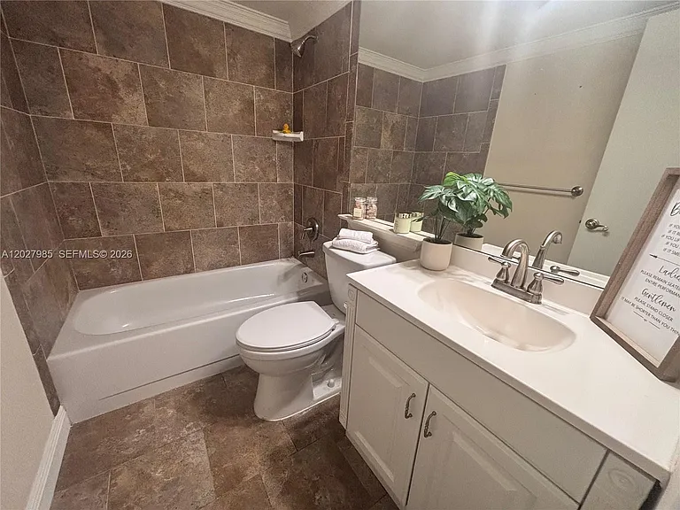 8050 W McNab Rd #212 — Photo 11