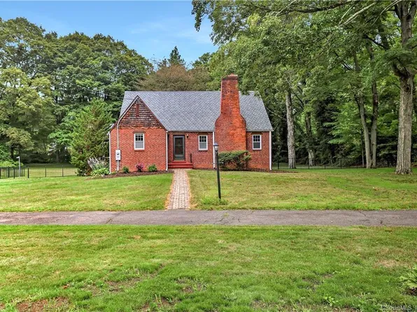 3 Justin Road, Woodbridge, CT 06525