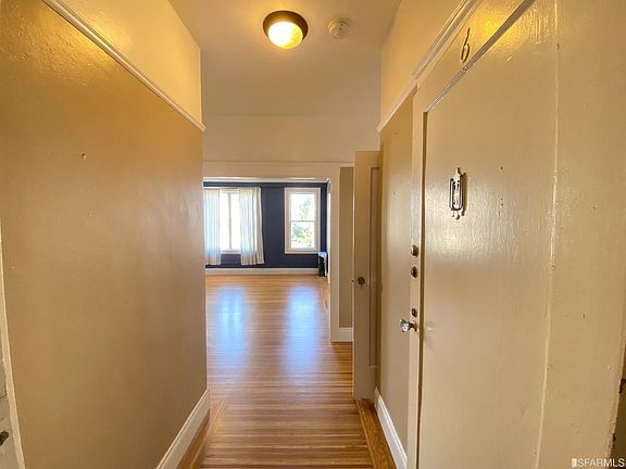 2nd image of 1946 Washington St APT 6