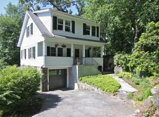 45 Crow Hill Rd, Mount Kisco, NY 10549