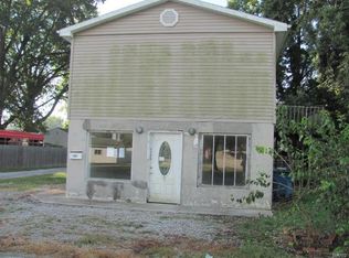 3300 Clifton Ave, Alton, IL 62002