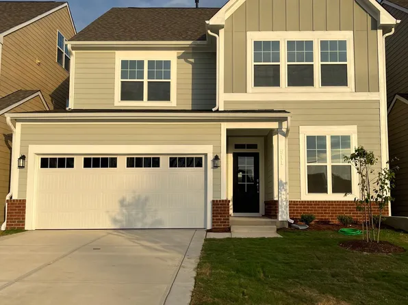 511 Ressler St, Holly Springs, NC 27540