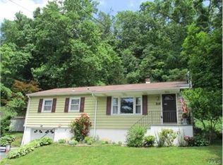 27 Castle Hill Dr, Bethel, CT 06801