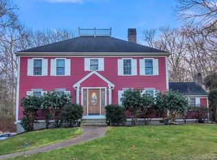 29 Fish House Rd, East Sandwich, MA 02537