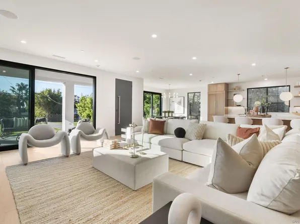 2113-2115 Frankfort St, San Diego, CA 92110