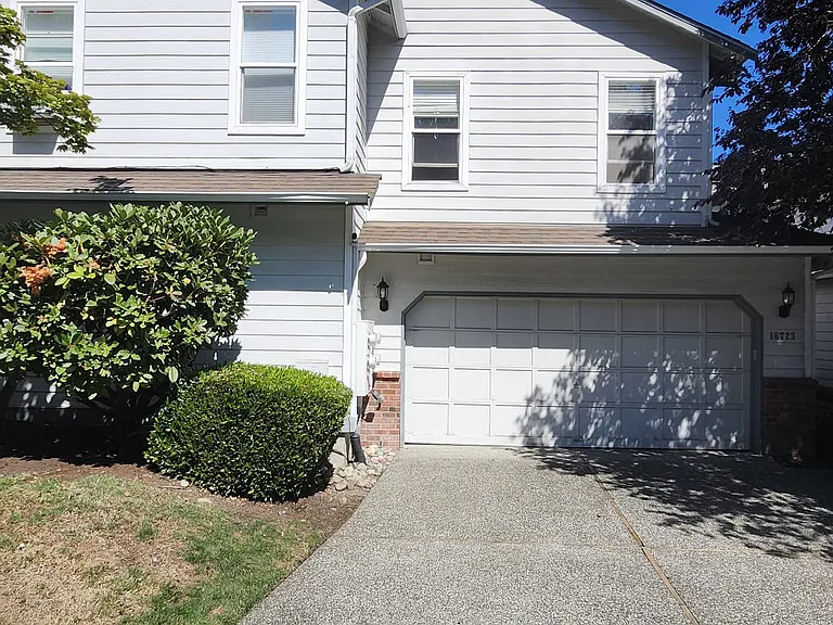 18723 19th Dr SE — Photo 2