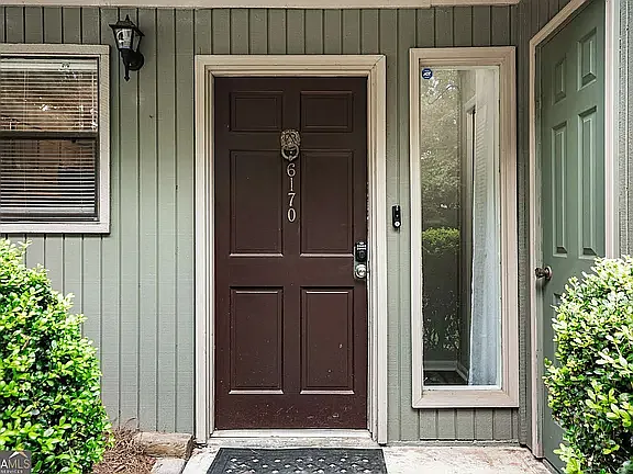 6170 Woodland Rd — Photo 3
