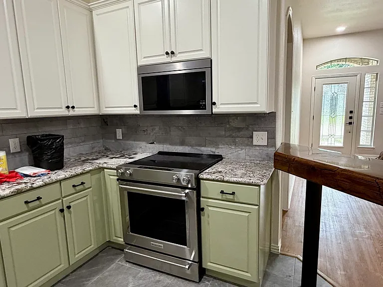 1001 Roberts Bend Ct — Photo 10