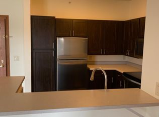 1900 Norhardt Dr APT 101, Brookfield, WI 53045