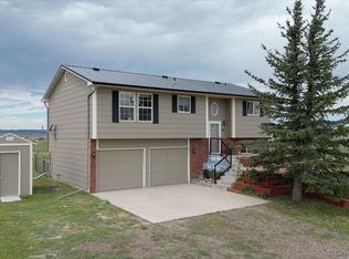 1118 Boundary Rd, Cheyenne, WY 82009