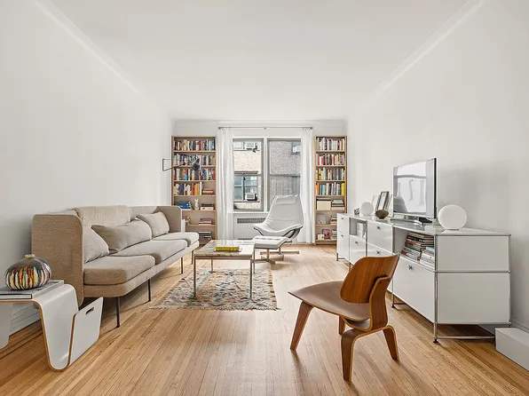 35-36 76th St APT 123, Jackson Heights, NY 11372