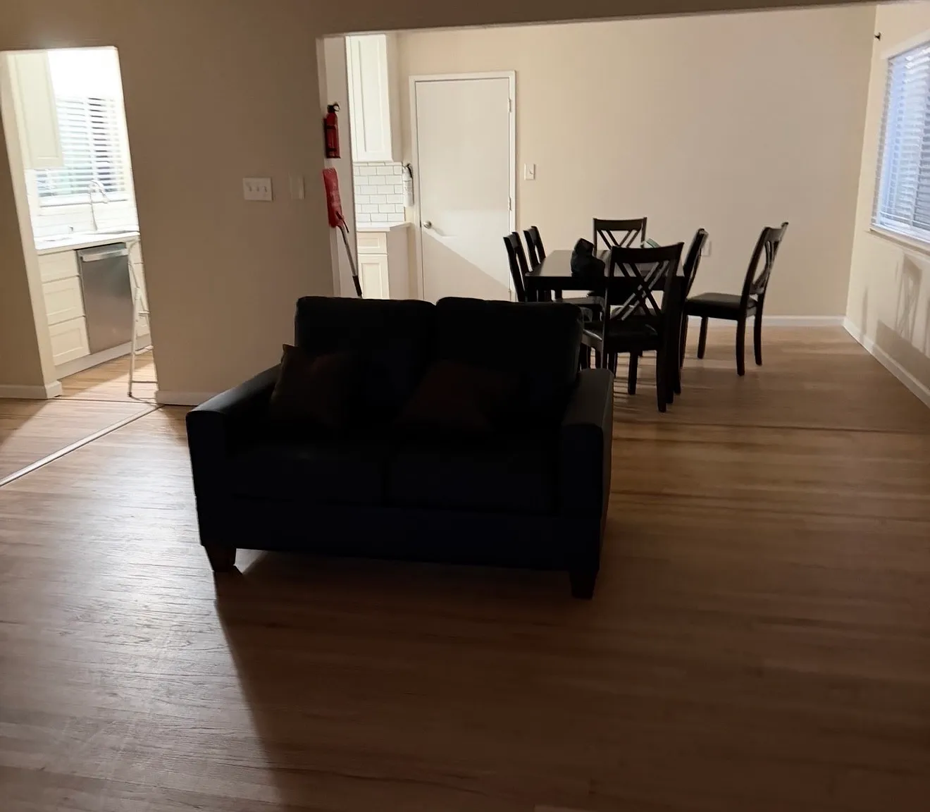 4 bed, 1322 sqft, $3,500 — Photo 3
