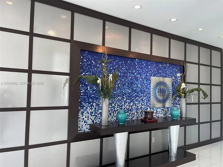 1800 N Bayshore Dr #3310 — Photo 19