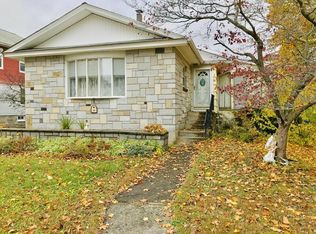 59 Crowningshield Rd, Worcester, MA 01604