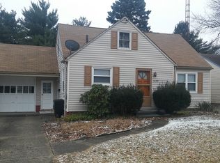 1422 Spangler St NE, Canton, OH 44714