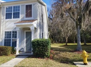 3573 Lone Tree Ln, Jacksonville, FL 32216