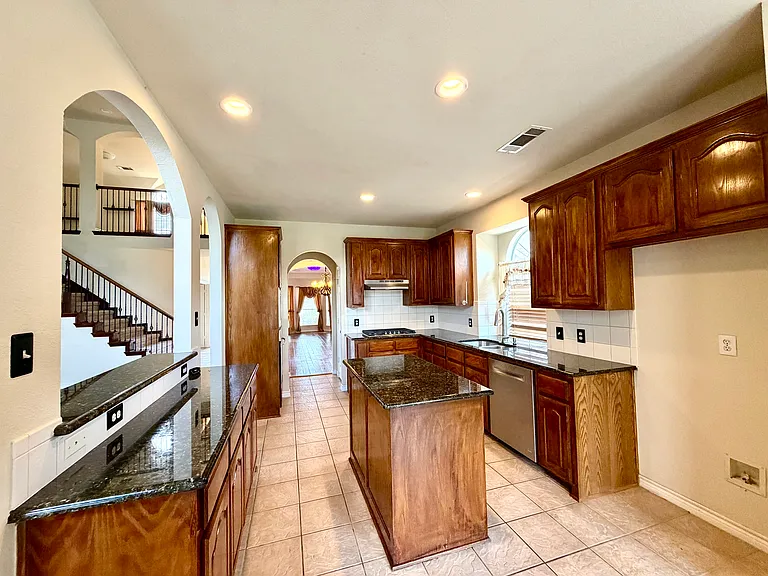 7204 Crane Dr — Photo 21