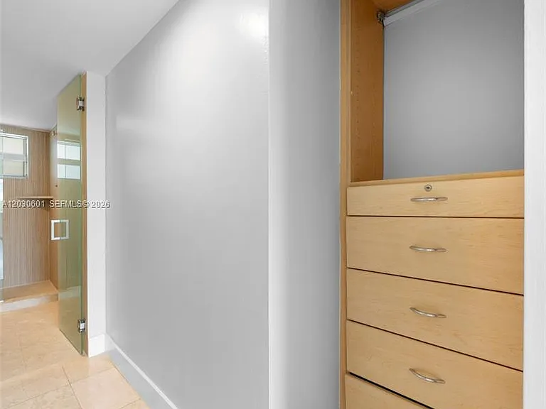 1610 Lenox Ave #316 — Photo 27