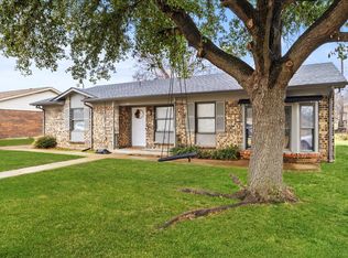 208 Scott Pl, Seagoville, TX 75159
