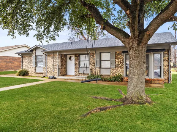 208 Scott Pl, Seagoville, TX 75159