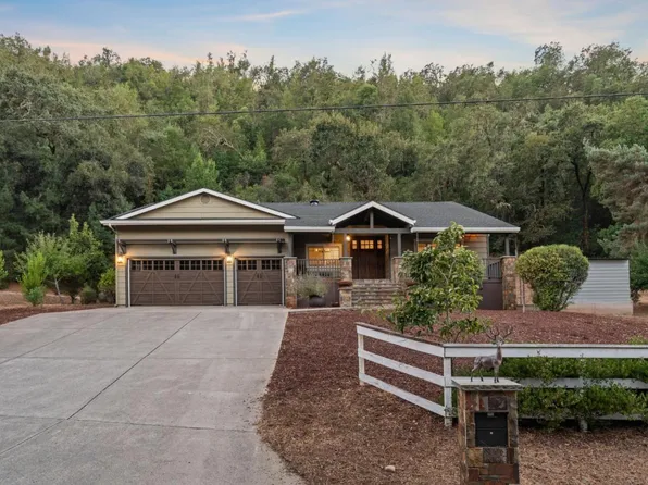 7555 Whitehurst Rd, Gilroy, CA 95020