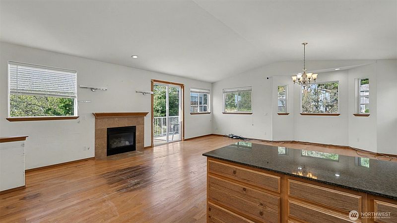 5th image of 5316 31st Avenue S