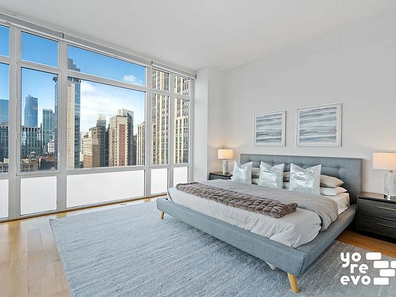5th image of 325 5th Ave APT 28F