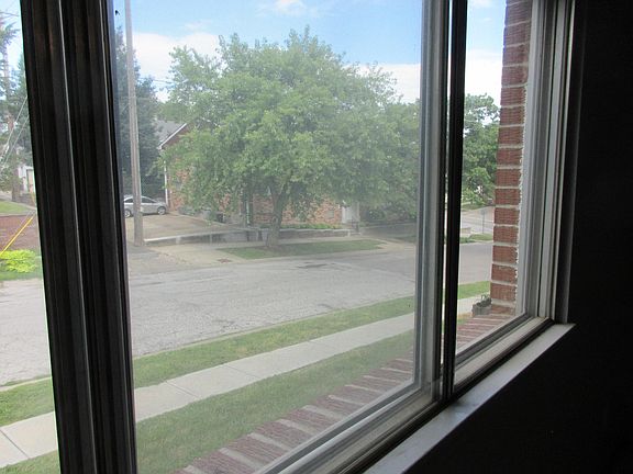 2nd image of 4729 California St APT 3