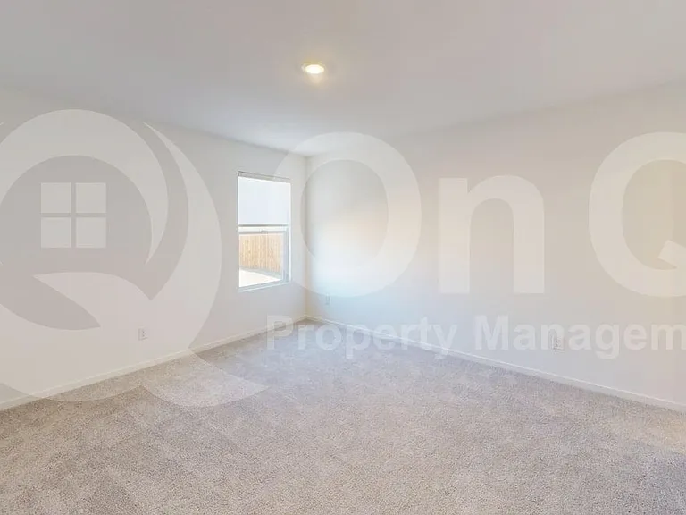 14085 Ladbroke St — Photo 10