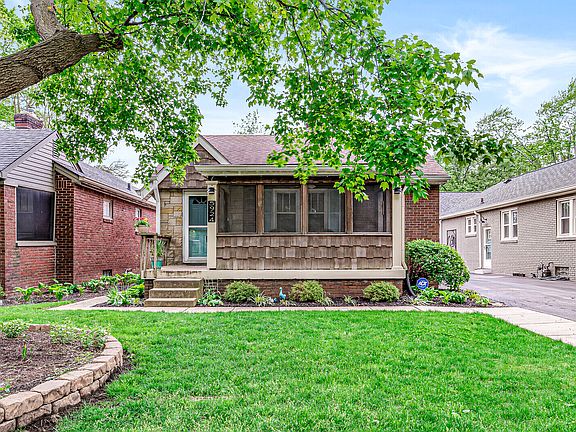 2nd image of 5924 Indianola Ave