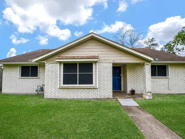 2101 Roland Rue St, Pearland, TX 77581