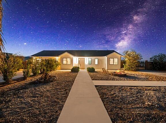 3rd image of 62290 Crestview Dr
