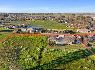 7261 Dry Creek Rd, Rio Linda, CA 95673