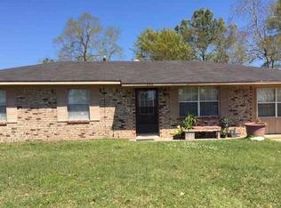 628 Cypress Dr #D, Diberville, MS 39540