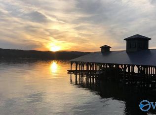 54 Creek Cir, Guntersville, AL 35976
